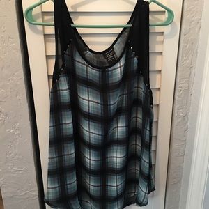 Torrid tank top